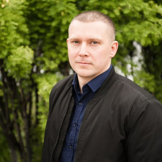 Незнаев Денис Александрович.jpg