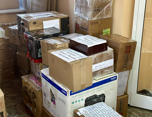 К сбору гуманитарной помощи для участников СВО подключается всё больше жителей Усть-Кутского района