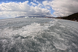 На водных объектах региона повсеместно наблюдаются процессы разрушения льда