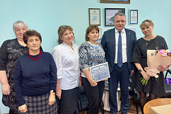 Поздравление мэра Усть-Кутского района Сергея Анисимова  с Днём российской печати!