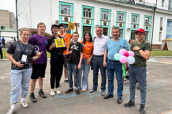 Поздравление мэра Усть-Кутского района Сергея Анисимова с днём молодёжи!