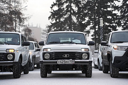 Усть-Кутская районная больница получила автомобиль 