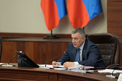 Игорь Кобзев: Мы должны разработать дополнительные меры по защите подростков и молодежи от вовлечения в различные формы деструктивного поведения