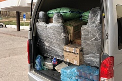 Коллектив районной администрации и местные предприниматели отправили гуманитарную помощь погорельцам в поселок Дальний Иркутской области. 