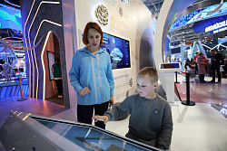 Школьники и студенты СПО Иркутской области смогут посетить Международную выставку-форум «Россия»