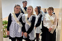 Поздравление мэра Усть-Кутского района Сергея Анисимова  с Последним звонком!
