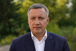 Поздравление Губернатора Игоря Кобзева с Днем защитника Отечества!