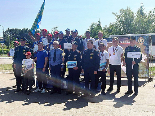 Добровольные пожарные Зиминского района Иркутской области стали лучшими на прошедших соревнованиях