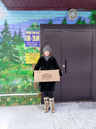 В Усть-Куте волонтёры и учащиеся ДШИ подготовили подарки для военнослужащих