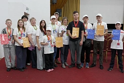 КАК «КИНОХОРОВОД» ПОКОРИЛ «ЗЕРКАЛО БУДУЩЕГО»