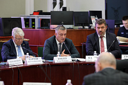 Игорь Кобзев предложил рассмотреть на федеральном уровне вопрос восстановления порта Осетрово в Усть-Куте