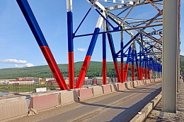 В Усть-Куте осенью завершат капитальный ремонт моста через реку Лена