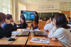 Новый «Урок цифры» по теме «ИИ-агенты» проходит в Приангарье для учащихся 1 – 11 классов